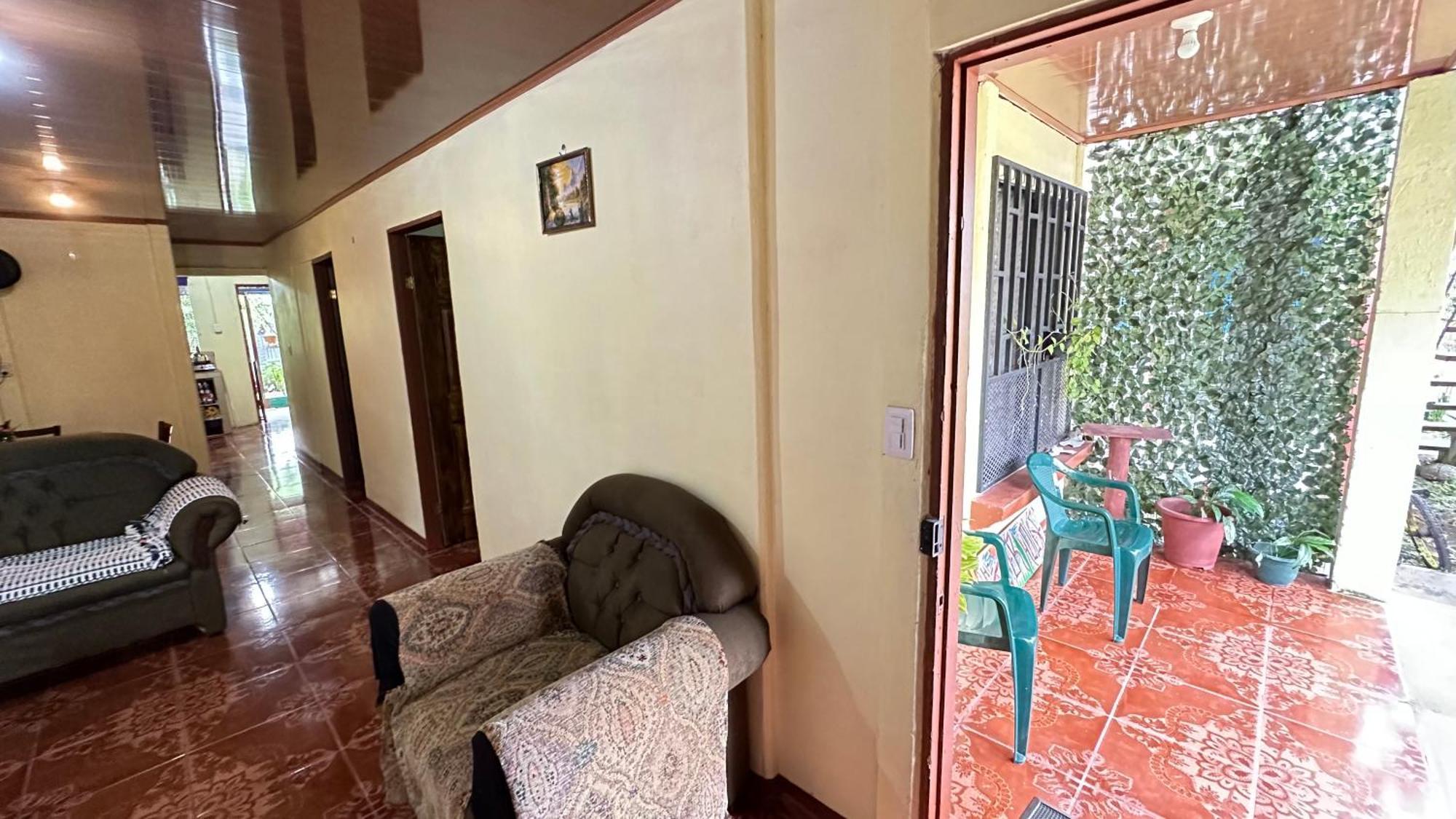 The Corner House Apartment Tortuguero Exterior photo